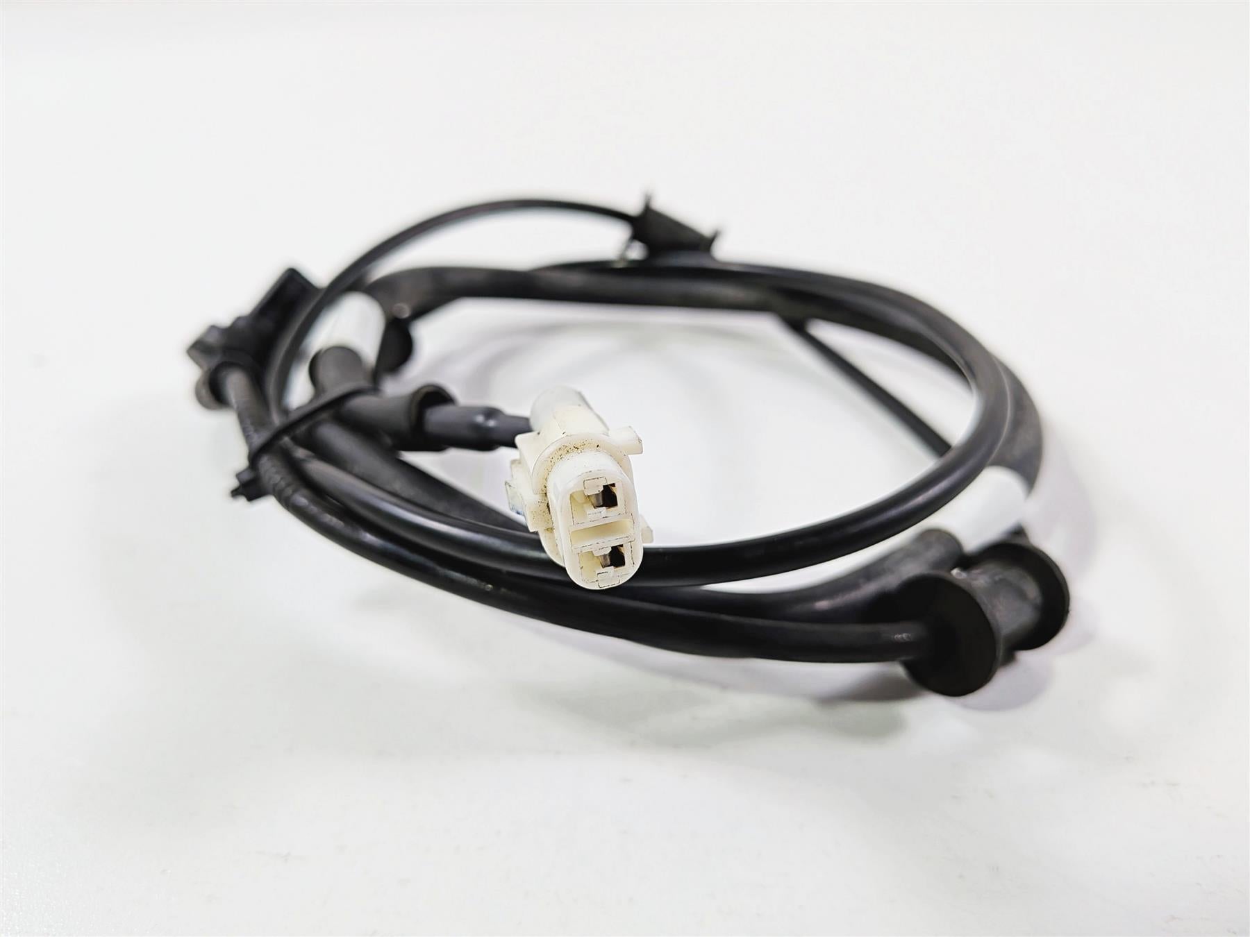 2012 Yamaha XT1200 Super Tenere Front Abs Brake Wheel Speed Sensor 23P-85970-00 {{ shop.shopifyCountryName }} - Mototech271
