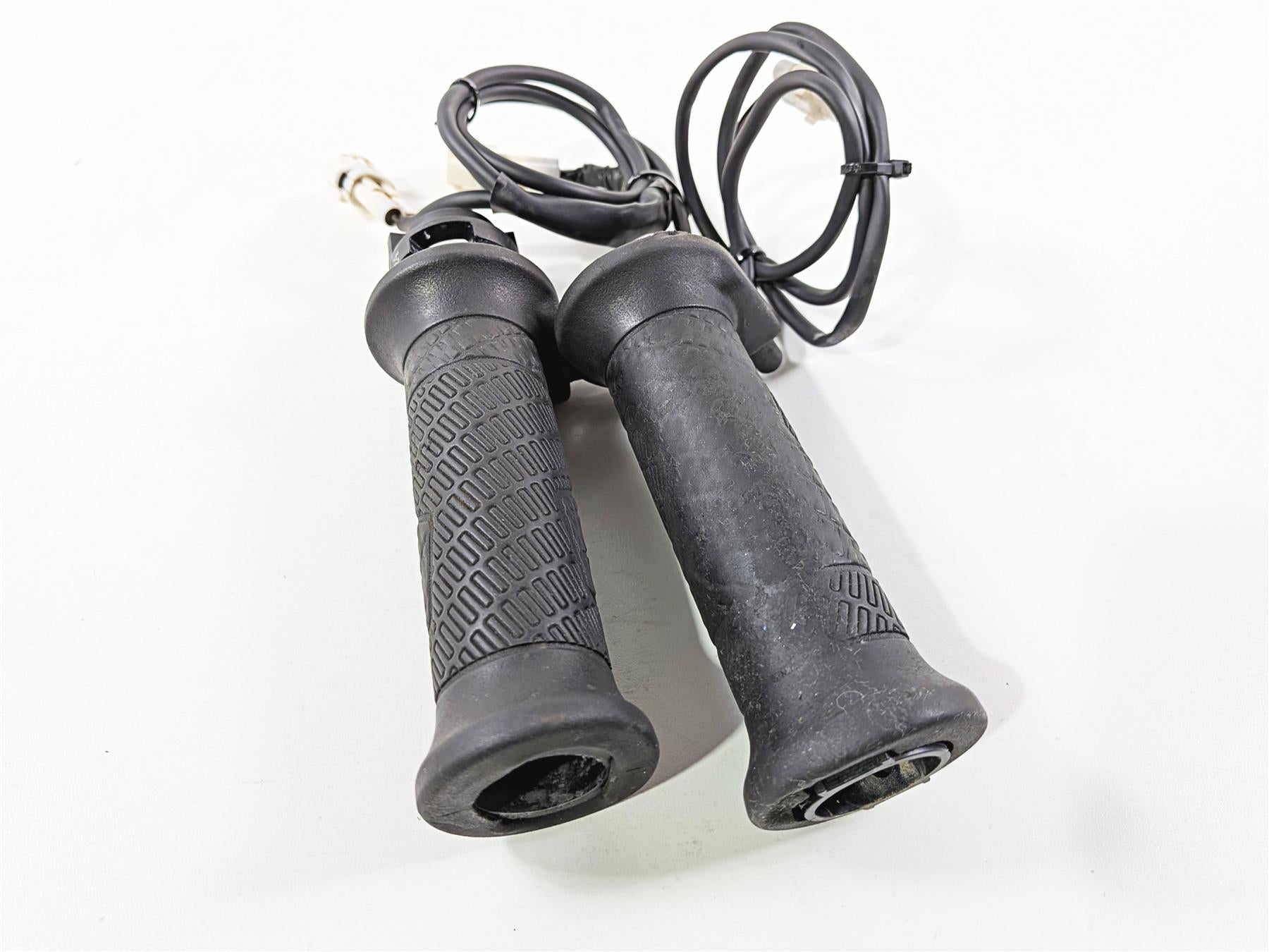 2016 KTM 1290 Super Adventure Heated Left Right Hand Grips Set {{ shop.shopifyCountryName }} - Mototech271