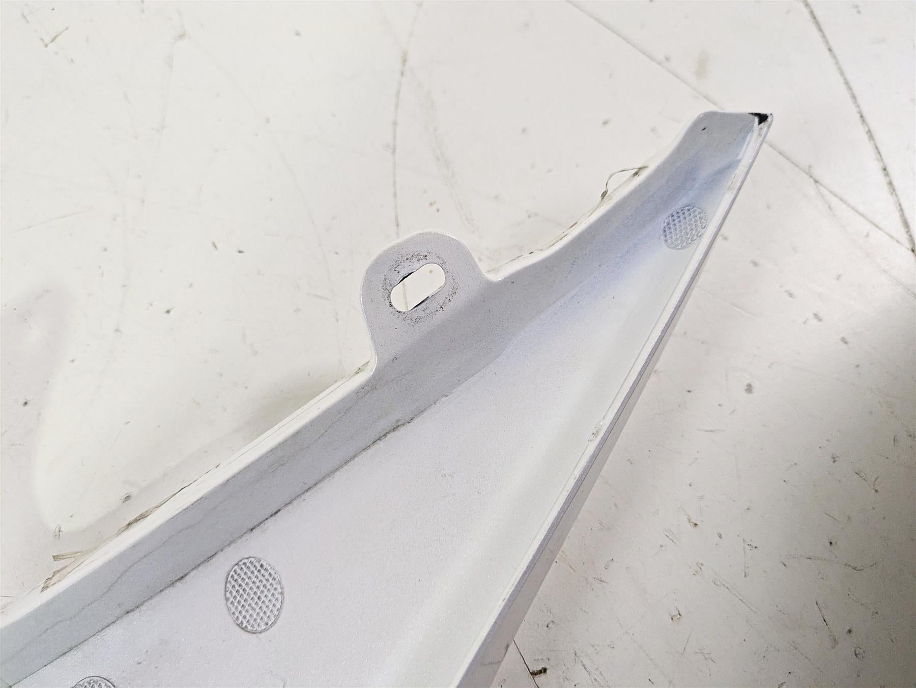 2019 Triumph Speed Triple RS 1050 Right Tail Cover Fairing T2303544 T2303451 {{ shop.shopifyCountryName }} - Mototech271