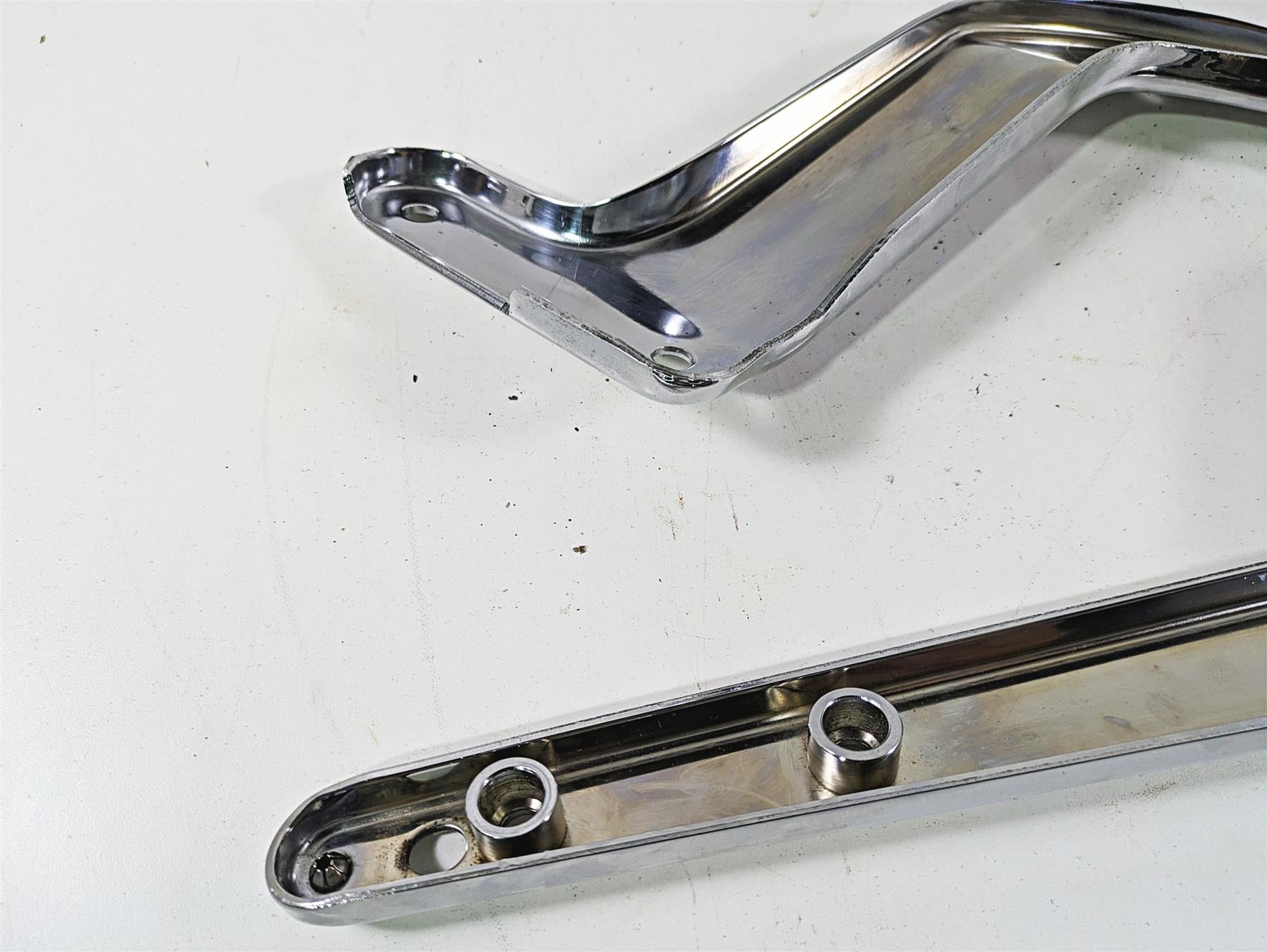 2008 Harley FLSTC Softail Heritage Rear Chrome Fender Strut Cover Set 59955-08 {{ shop.shopifyCountryName }} - Mototech271