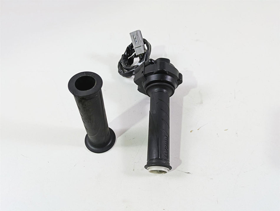2019 Ducati Supersport 939 S Ride Fly By Wire Throttle Sensor 66020093B {{ shop.shopifyCountryName }} - Mototech271