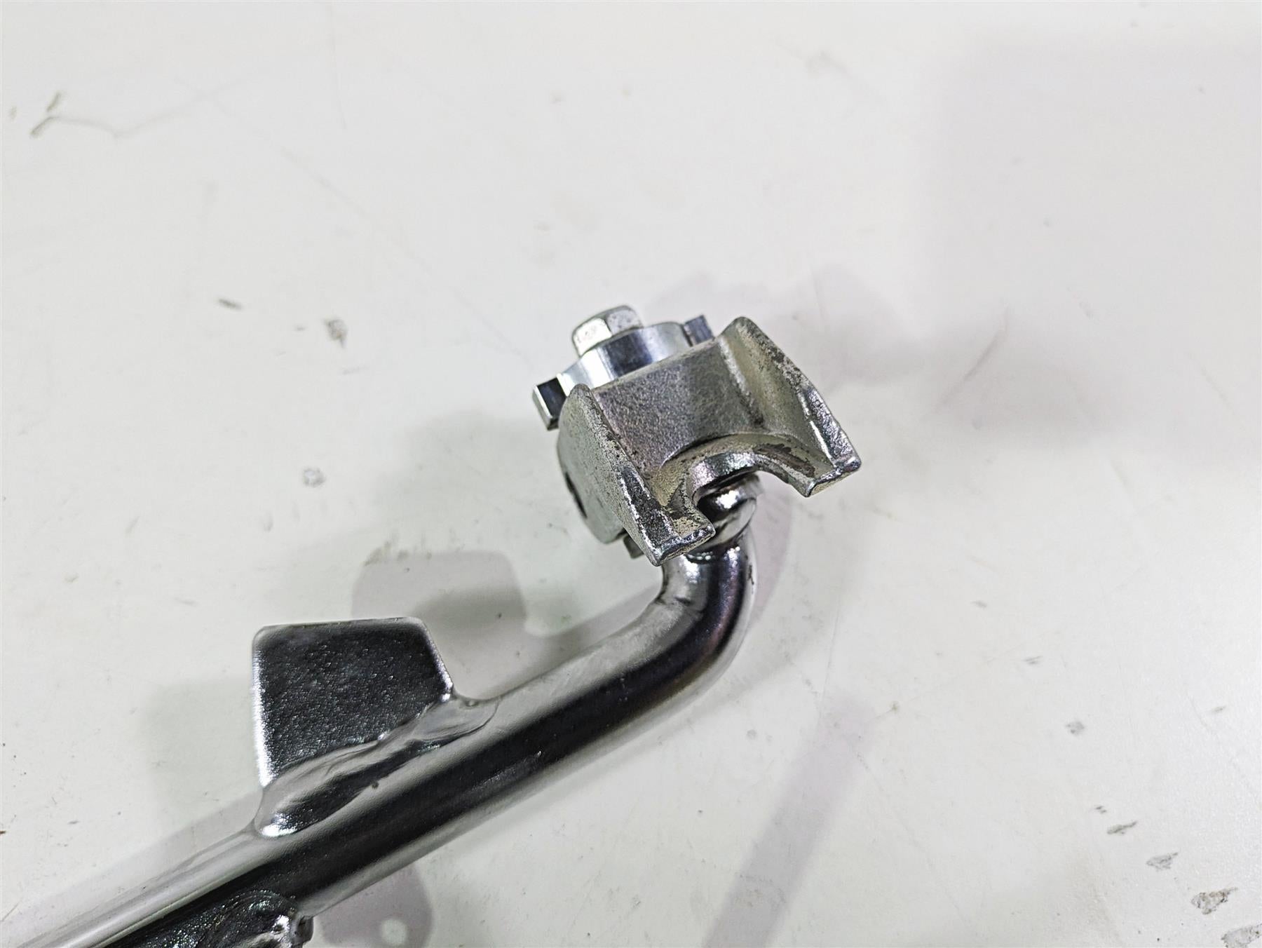 2017 Harley Dyna FXDB Street Bob Side Kickstand Kick Stand 49704-90H {{ shop.shopifyCountryName }} - Mototech271