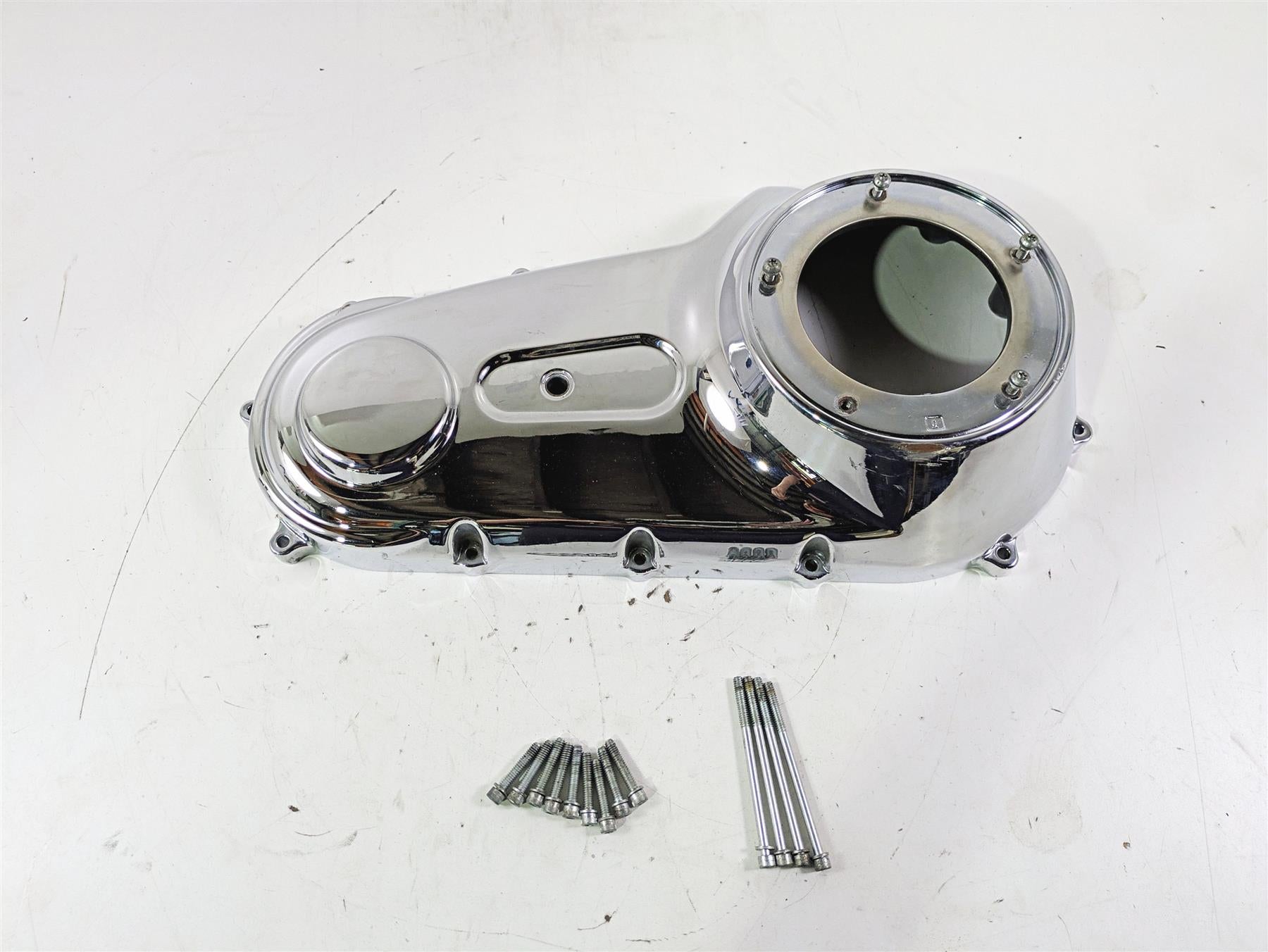 2015 Harley FXDL Dyna Low Rider Outer Primary Drive Clutch Cover -Mid 60761-06A {{ shop.shopifyCountryName }} - Mototech271