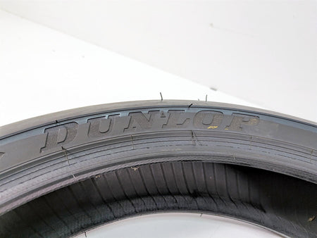 Used Front Motorcycle Tire Dunlop Sportmax Q4 120/70R17 45233176 {{ shop.shopifyCountryName }} - Mototech271