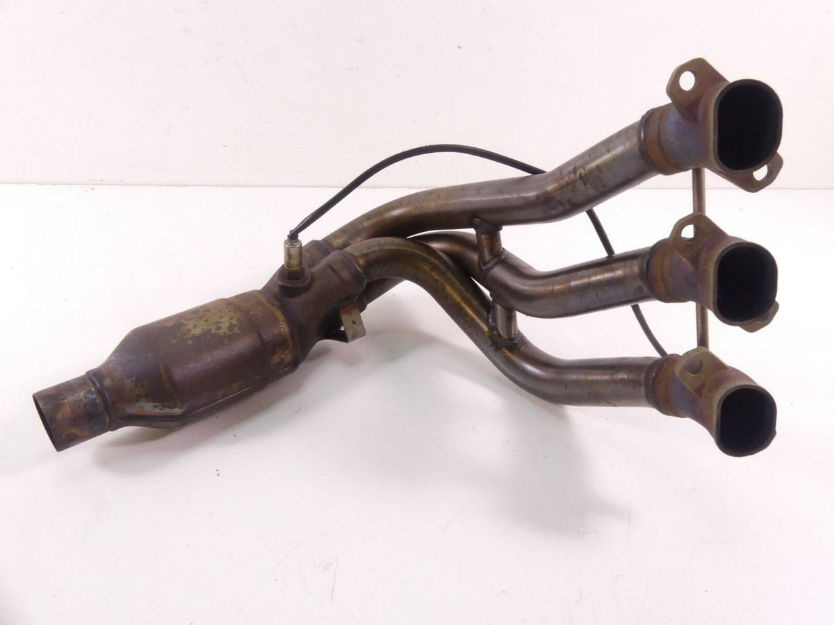 2017 Triumph Daytona 675R Exhaust Pipe Header Manifold T2203161 T2200819 {{ shop.shopifyCountryName }} - Mototech271