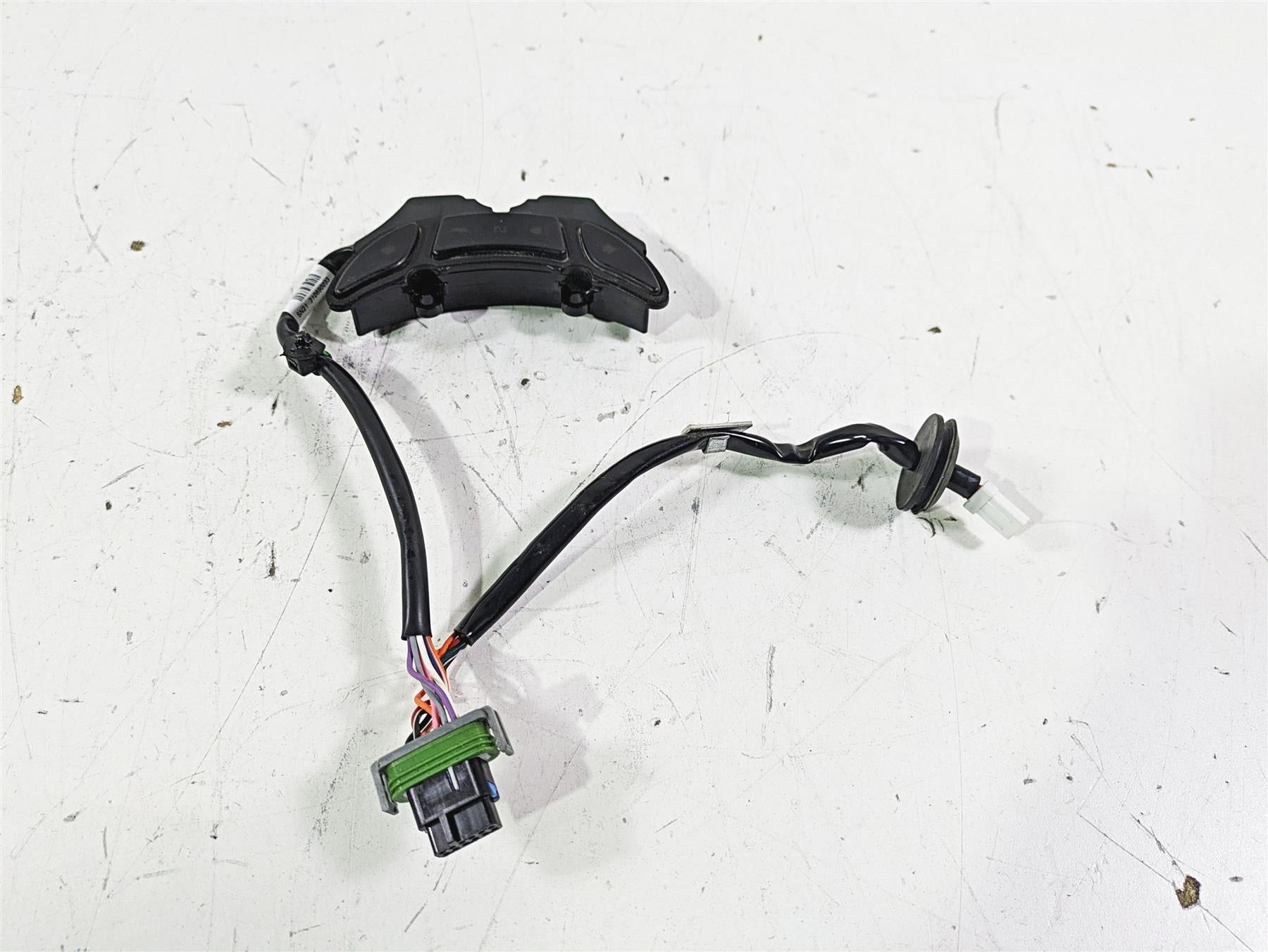 2021 Harley Softail FLSL Slim Instrument Indicator Light Set 69201504 {{ shop.shopifyCountryName }} - Mototech271