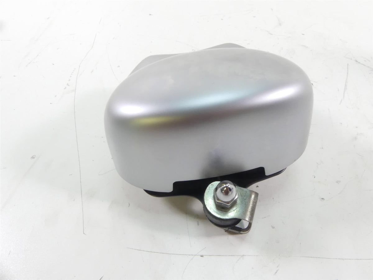 2013 Harley Davidson VRSCF Muscle Horn With Silver Cover 69053-09 {{ shop.shopifyCountryName }} - Mototech271