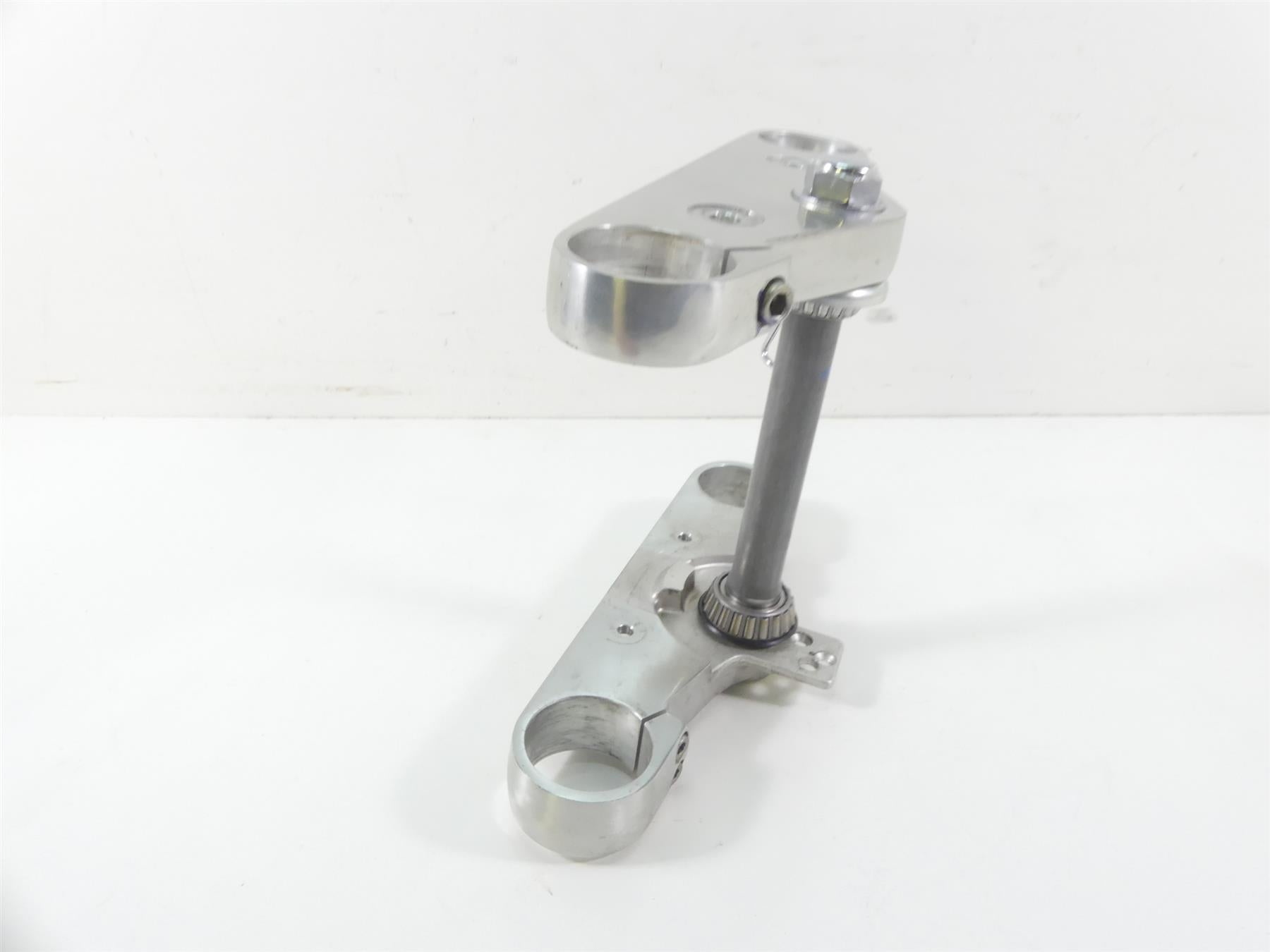 2007 Honda VTX1800 T1 Upper & Lower Triple Tree Set 53230-MCV-000 53219-MCH-000 {{ shop.shopifyCountryName }} - Mototech271