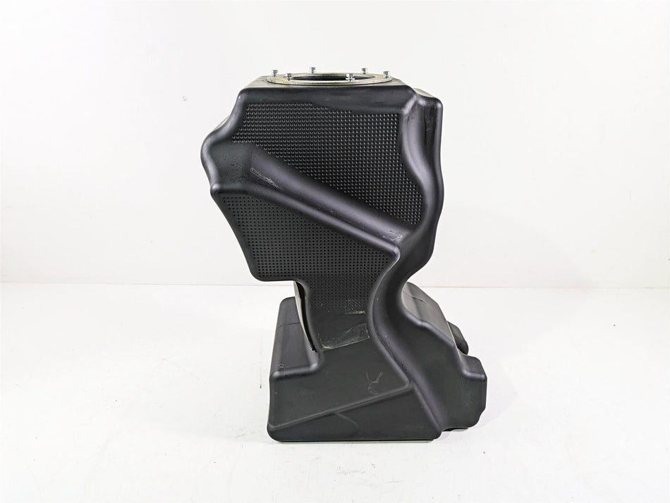 2006 Harley VRSCR Street V-Rod Plastic Fuel Gas Petrol Tank 61384-06 {{ shop.shopifyCountryName }} - Mototech271