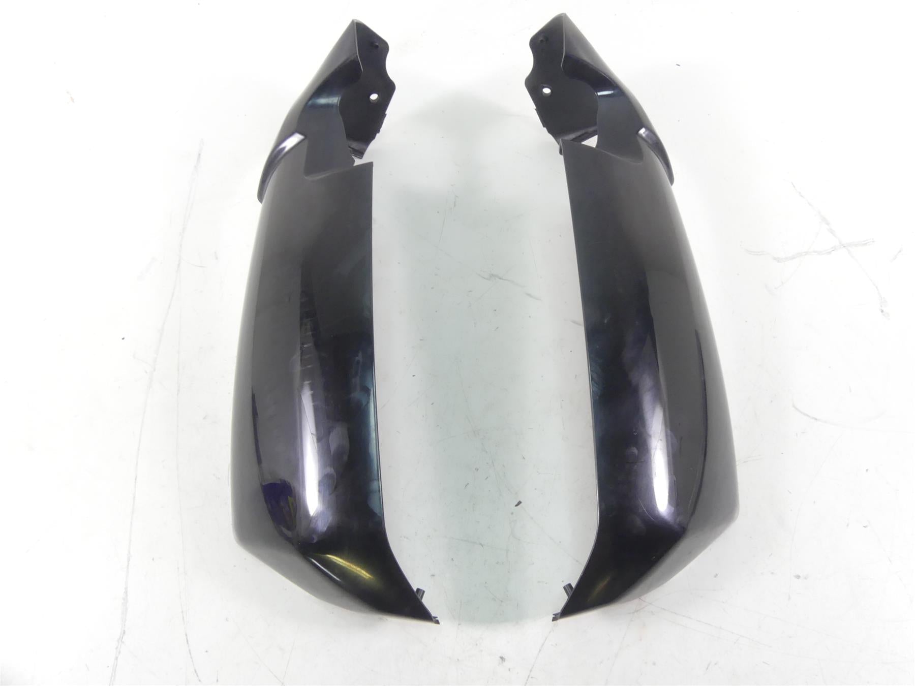 2013 Harley VRSCF Muscle V-Rod Radiator Cooler Side Cover Fairing Set 26836-09 {{ shop.shopifyCountryName }} - Mototech271