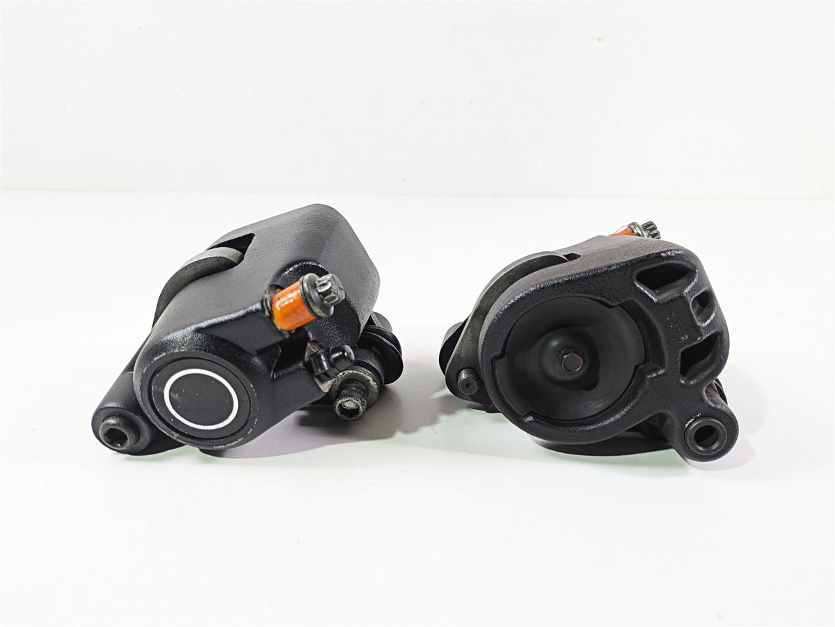 1999 Harley Dyna FXDL Low Rider Front Brake Caliper Set 44023-83C 44046-84C {{ shop.shopifyCountryName }} - Mototech271