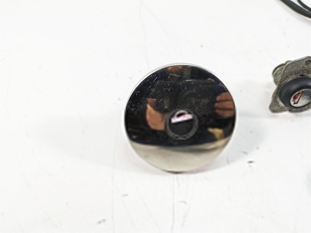 2014 Moto Guzzi California 1400 T Ignition Switch Key Lock Tank Cap Set B063709 {{ shop.shopifyCountryName }} - Mototech271