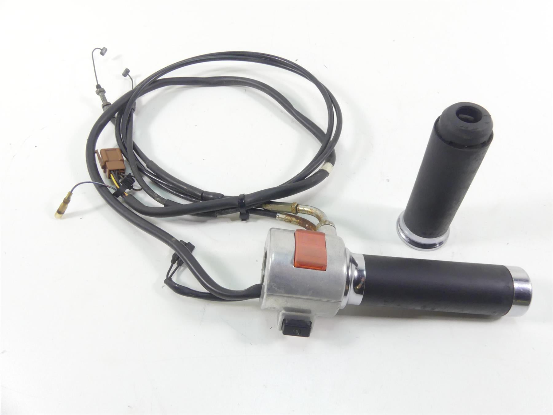 1998 Honda Shadow VT1100T Right Hand Throttle Control Switch Set 35013-MAH-A10 {{ shop.shopifyCountryName }} - Mototech271