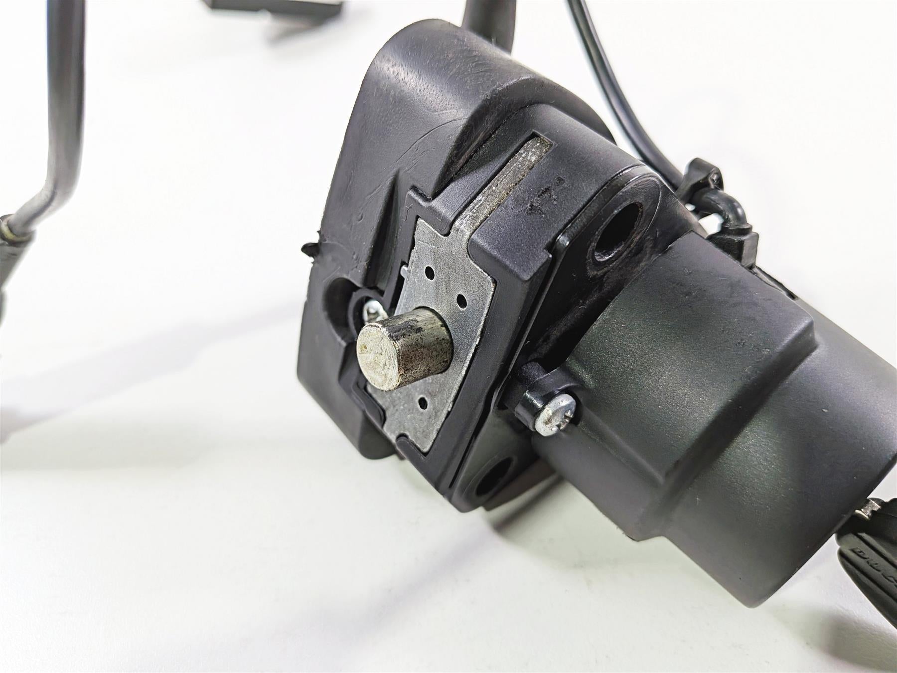 2011 Ducati Streetfighter 1098 S Gauges Ignition Key Switch Lock 3K 40610726B {{ shop.shopifyCountryName }} - Mototech271