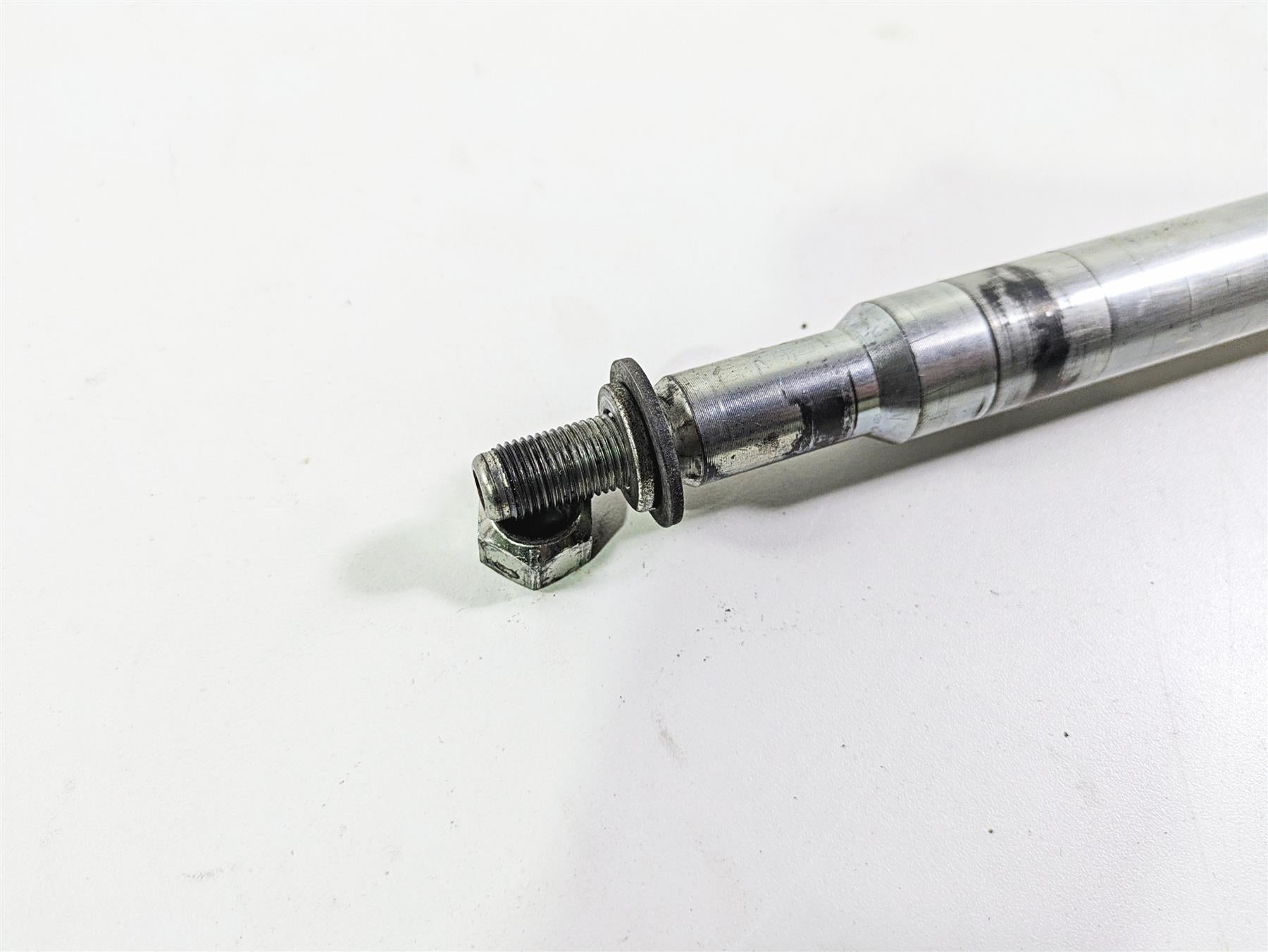 2005 Harley Touring FLHRI Road King Front Axle Wheel Spindle 1" 43364-00 {{ shop.shopifyCountryName }} - Mototech271