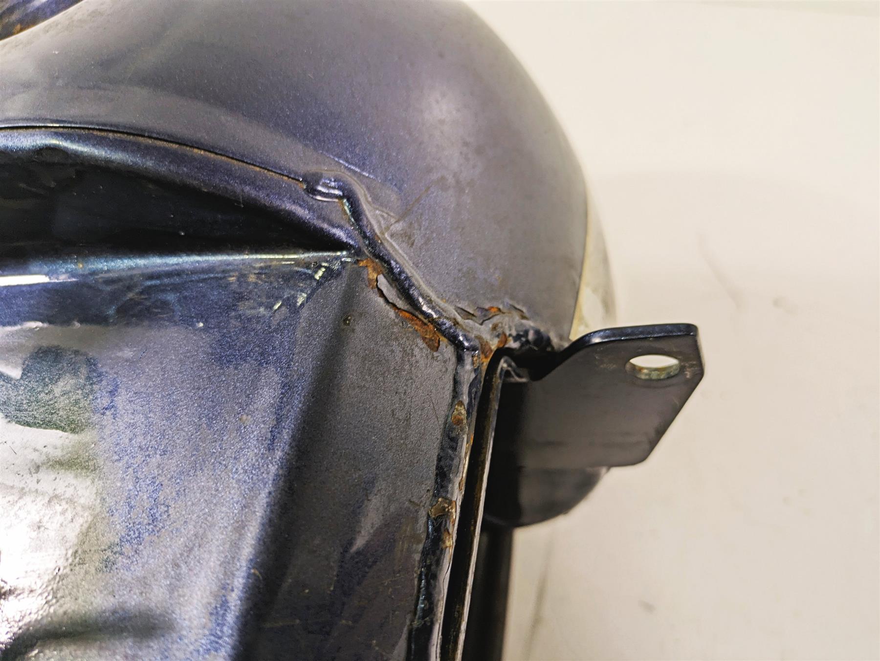 2003 Harley Dyna FXDL Low Rider 100TH Fuel Gas Petrol Tank - READ 61054-96 {{ shop.shopifyCountryName }} - Mototech271