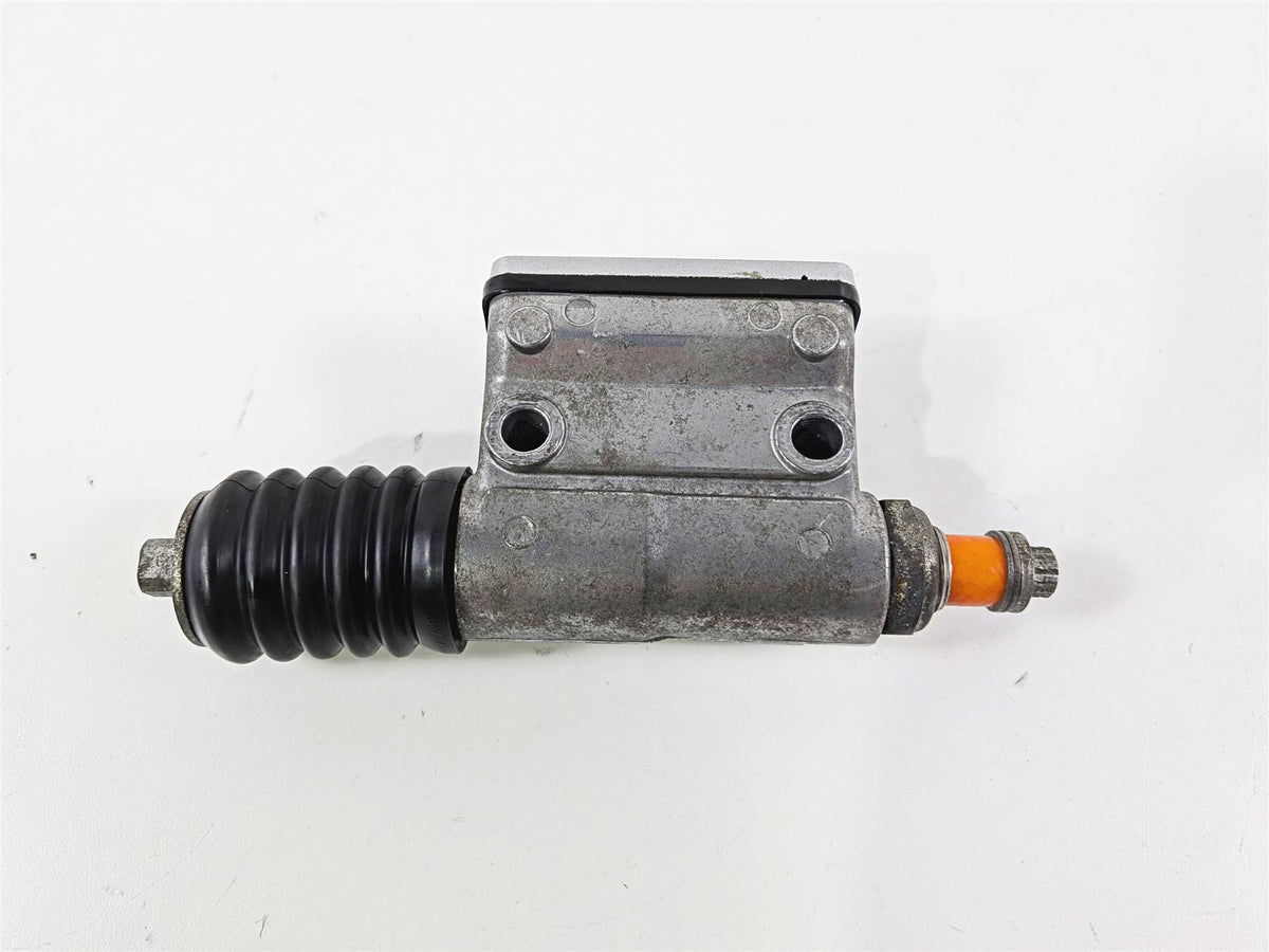 2003 Harley Sportster XL1200 Rear Brake Master Cylinder 42472-87 {{ shop.shopifyCountryName }} - Mototech271