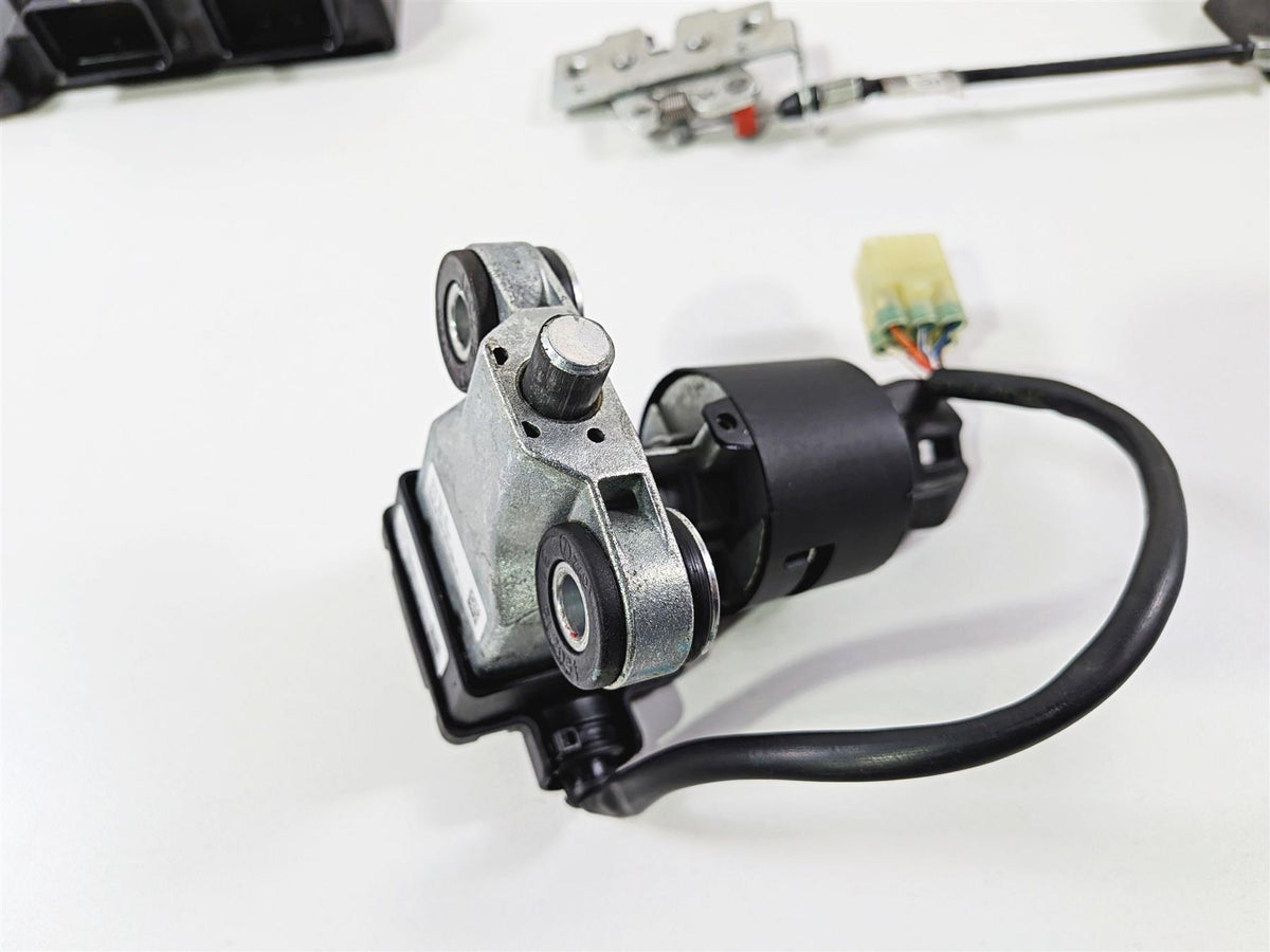 2019 Ducati 959 Panigale Speedometer Cdi Bbox Ignition Switch Key Set 40611243B {{ shop.shopifyCountryName }} - Mototech271