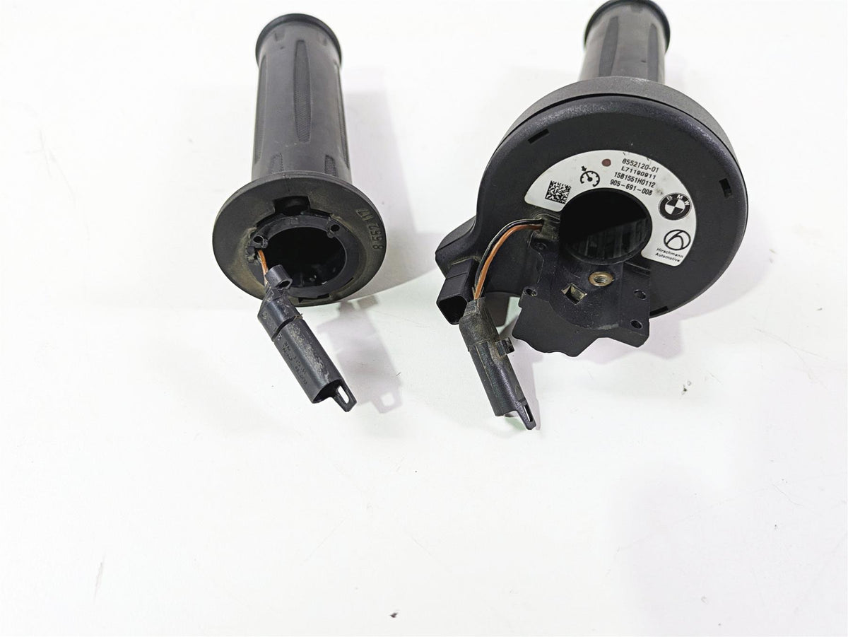 2015 BMW R1200 GS Adv K51 Left Right Heated Cruise Hand Grip Set 61318552120 {{ shop.shopifyCountryName }} - Mototech271