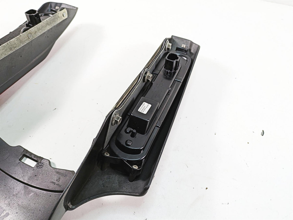 2018 Harley Touring FLHXSE CVO Street Glide Rear Tail Fascia Light Set 59500107 {{ shop.shopifyCountryName }} - Mototech271