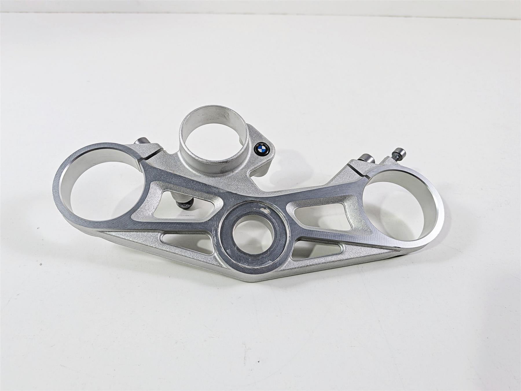 2017 BMW S1000RR K46 Upper Triple Tree Steering Clamp 31428549498 {{ shop.shopifyCountryName }} - Mototech271