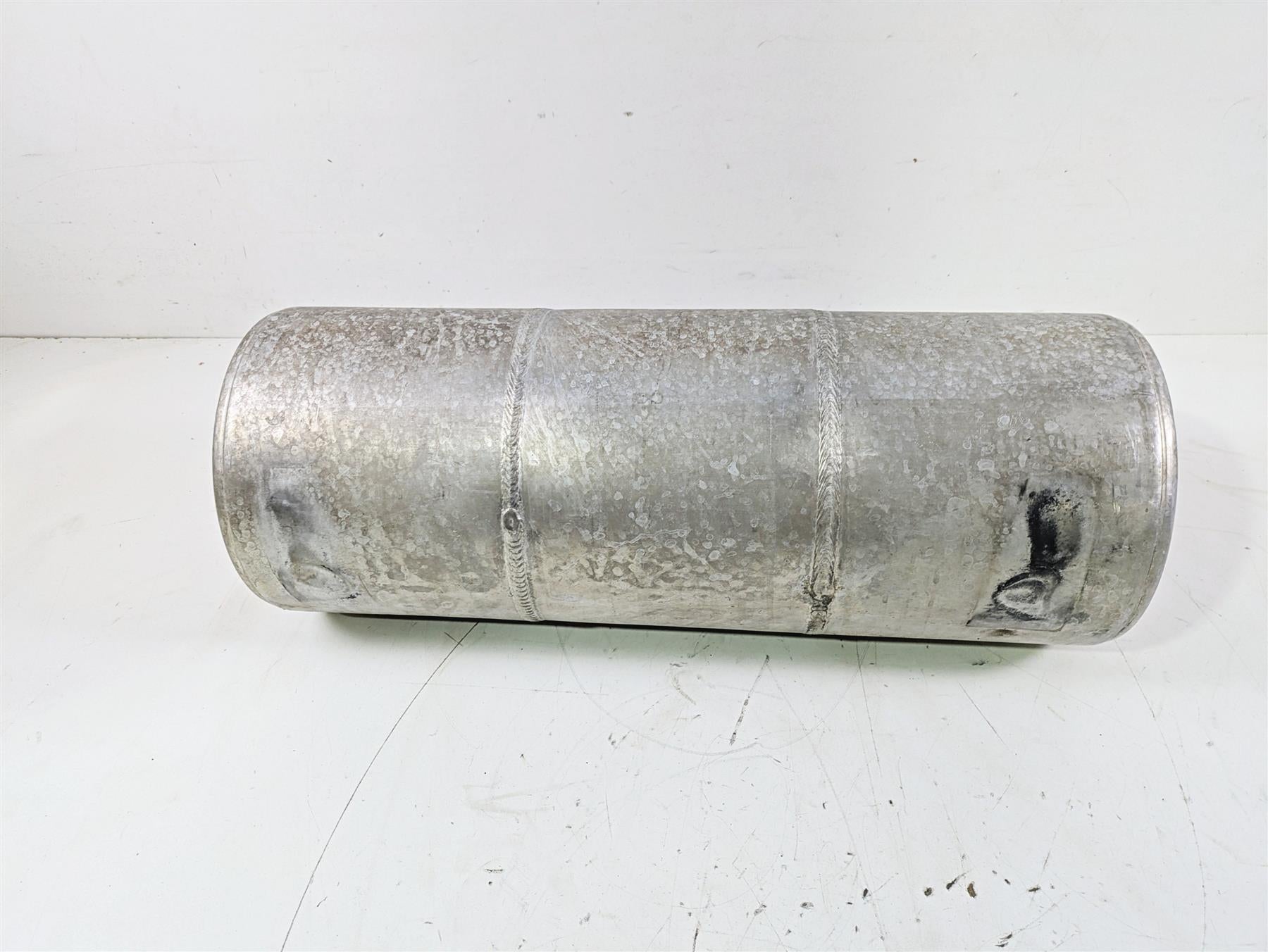 2004 Honda Aquatrax R-12X Exhaust Muffler Silencer Can 18331-HW3-670 {{ shop.shopifyCountryName }} - Mototech271