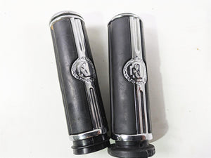 2016 Harley Touring FLHR Road King  Willie G Skull Hand Grips - Read 56741-04