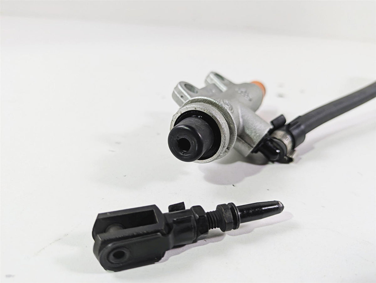 2018 BMW R nineT Urban GS K33 Rear Brembo Brake Master Cylinder 34318529423 {{ shop.shopifyCountryName }} - Mototech271
