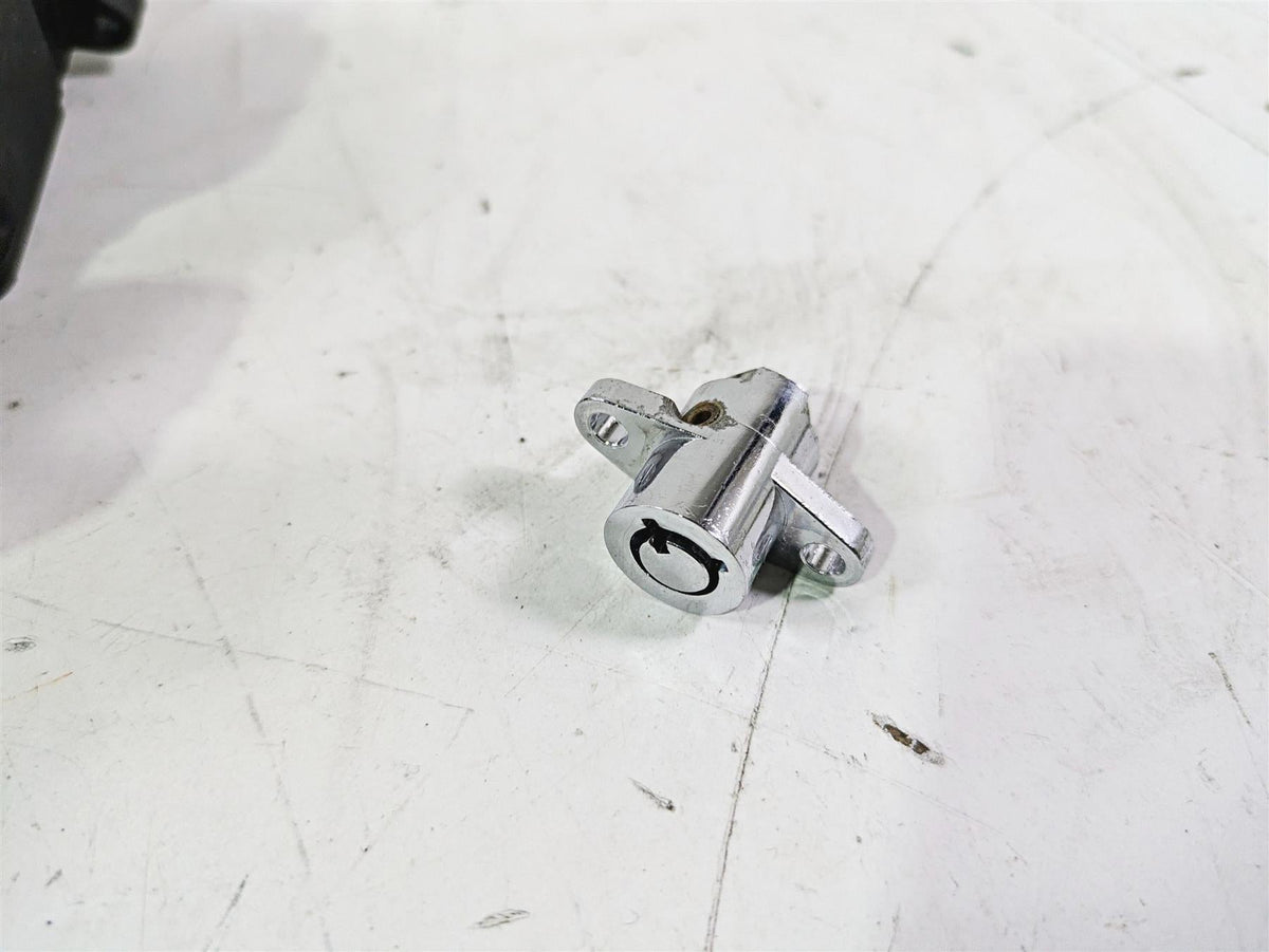 2015 Harley Touring FLHTKL E -Glide Low Ignition Switch Key Set - Read 71400012B {{ shop.shopifyCountryName }} - Mototech271