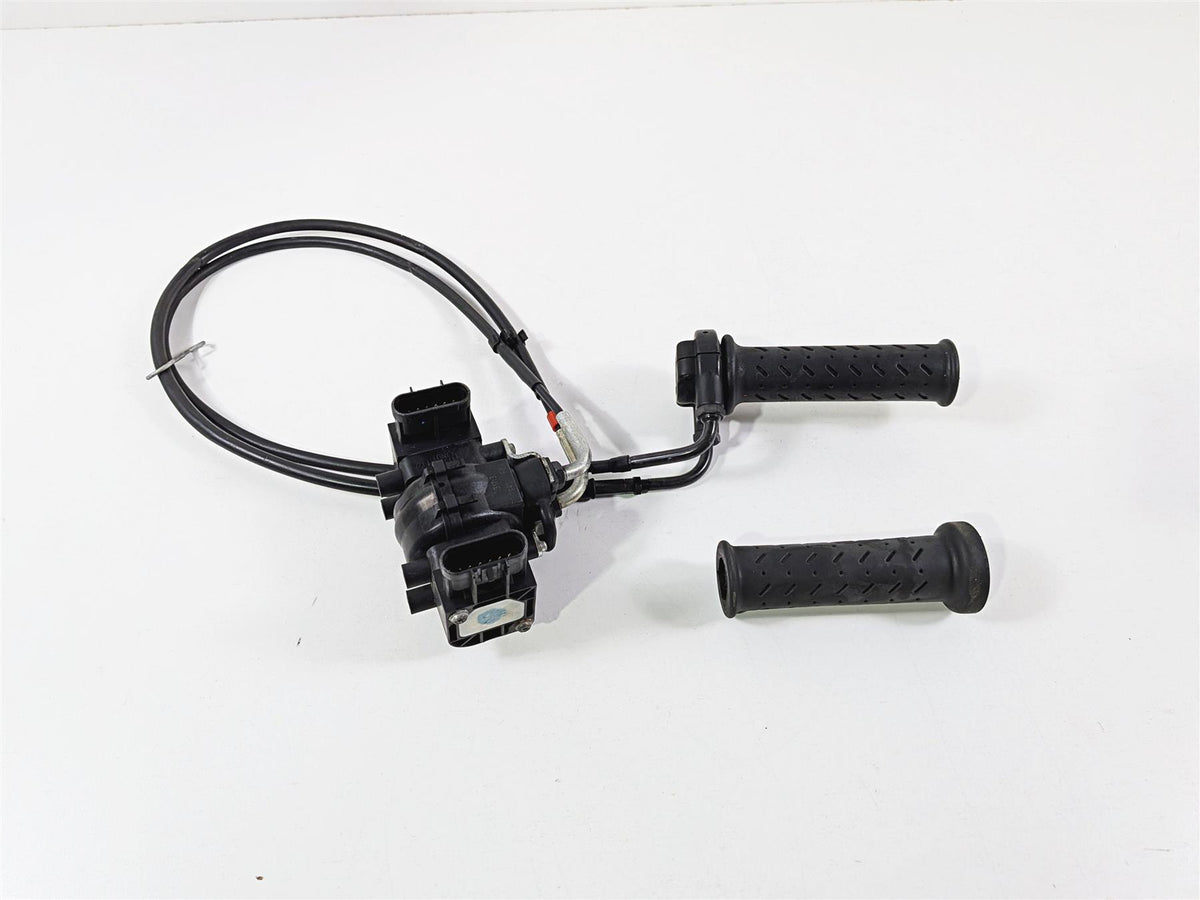 2014 Aprilia RSV4 RR Factory Throttle & Acceleration Position Sensor B044414 {{ shop.shopifyCountryName }} - Mototech271