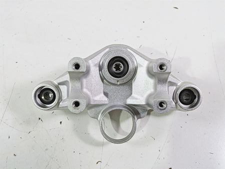 2018 BMW R1200GS GSW K50 Upper Triple Tree Steering Clamp 31428555849 {{ shop.shopifyCountryName }} - Mototech271