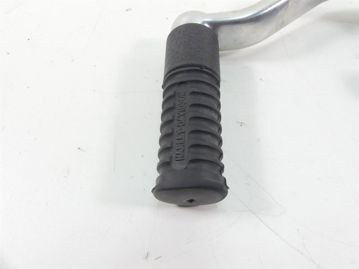 2011 Harley VRSCF Muscle Rod Left Front Footpeg & Shifter 50272-02B 33757-01A {{ shop.shopifyCountryName }} - Mototech271
