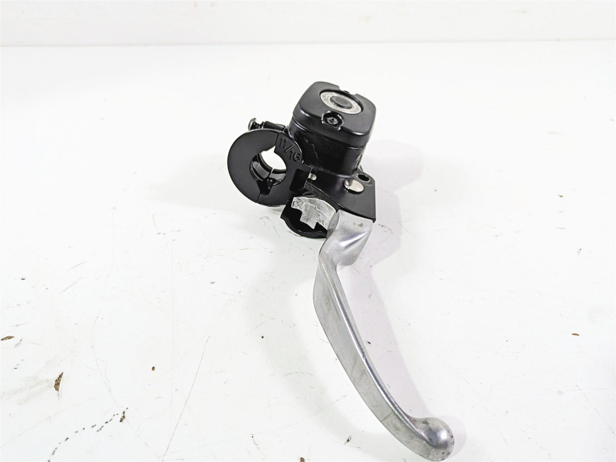 2016 Harley FXDL Dyna Low Rider Front Brake Master Cylinder 11/16" 45170-08F {{ shop.shopifyCountryName }} - Mototech271