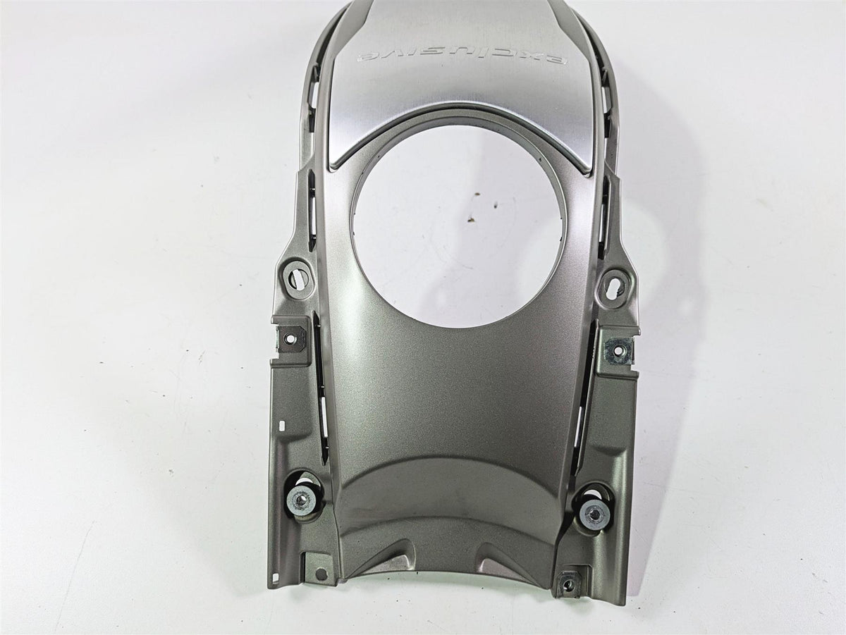 2014 BMW K1600 GTL K48 Fuel Tank Center Fairing Cover Cowl 46638536859 {{ shop.shopifyCountryName }} - Mototech271