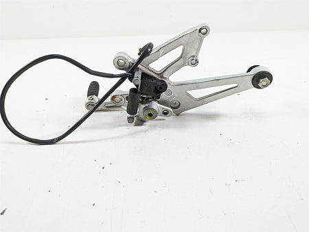 2020 Aprilia Tuono V4 Factory Right Front Footpeg Mount & Brake Ped 2B003415 {{ shop.shopifyCountryName }} - Mototech271
