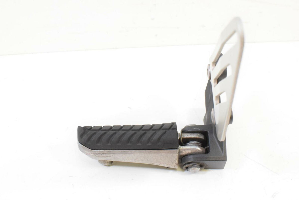 2013 Kawasaki Ninja ZX14R ZX1400 Front Left Rider Footpeg Pedal 35063-0853-18R {{ shop.shopifyCountryName }} - Mototech271