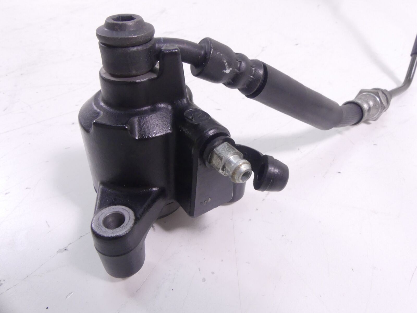 2012 Yamaha XT1200 Super Tenere Clutch Slave Cylinder & Line 23P-16381-00-00 {{ shop.shopifyCountryName }} - Mototech271