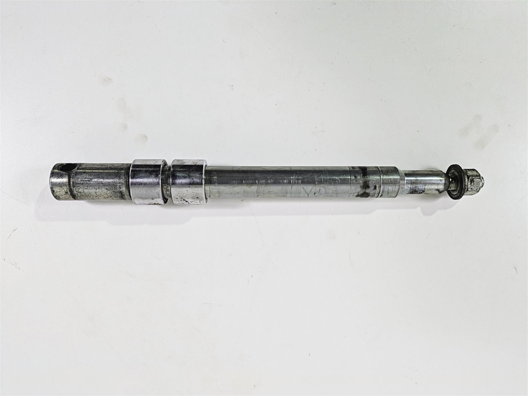2005 Harley Touring FLHRI Road King Front Axle Wheel Spindle 1" 43364-00 {{ shop.shopifyCountryName }} - Mototech271