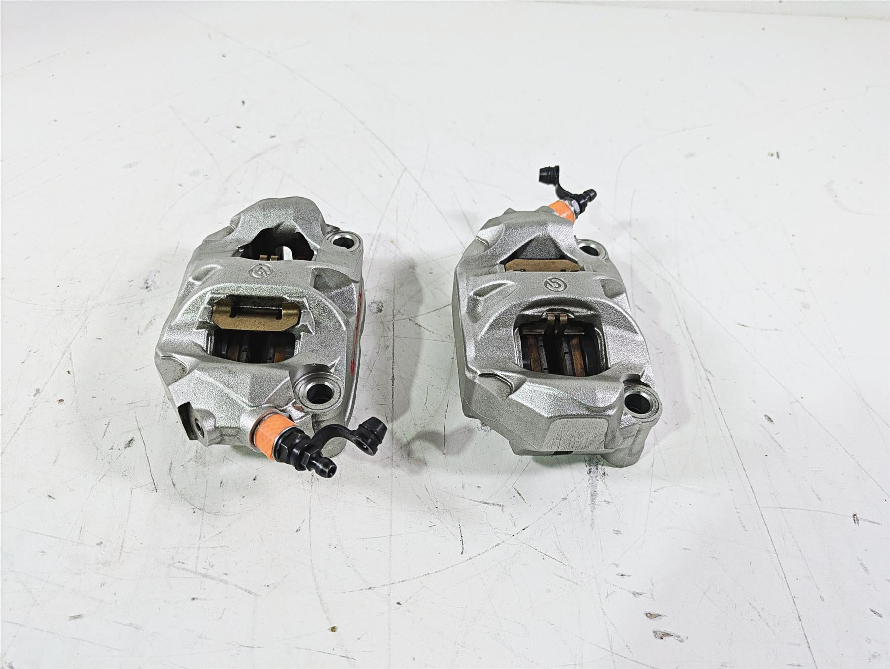 2020 Triumph Daytona 765 Moto2 Nice 100mm Brembo Front Brake Calipers T2028922 {{ shop.shopifyCountryName }} - Mototech271