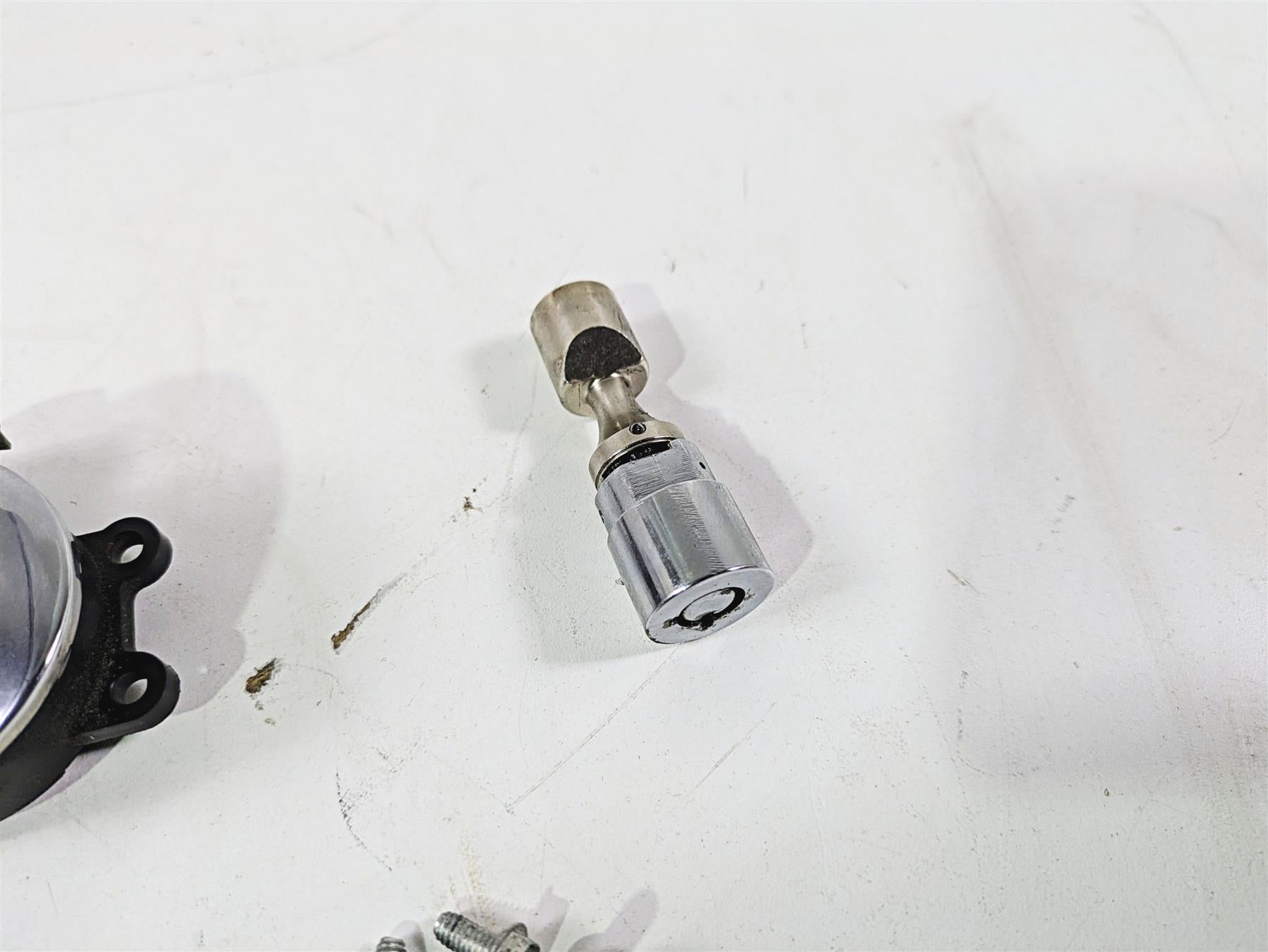 2014 Harley FLS Softail Slim Ignition Switch Key Lock Set 71400076 {{ shop.shopifyCountryName }} - Mototech271
