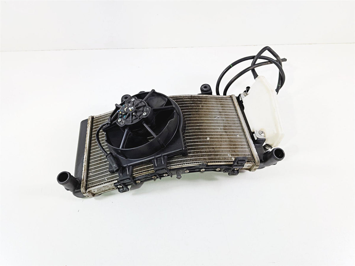 2023 BMW F850GS K81 Radiator Fan Reservoir Hoses Set 17118565248 17111600196 {{ shop.shopifyCountryName }} - Mototech271