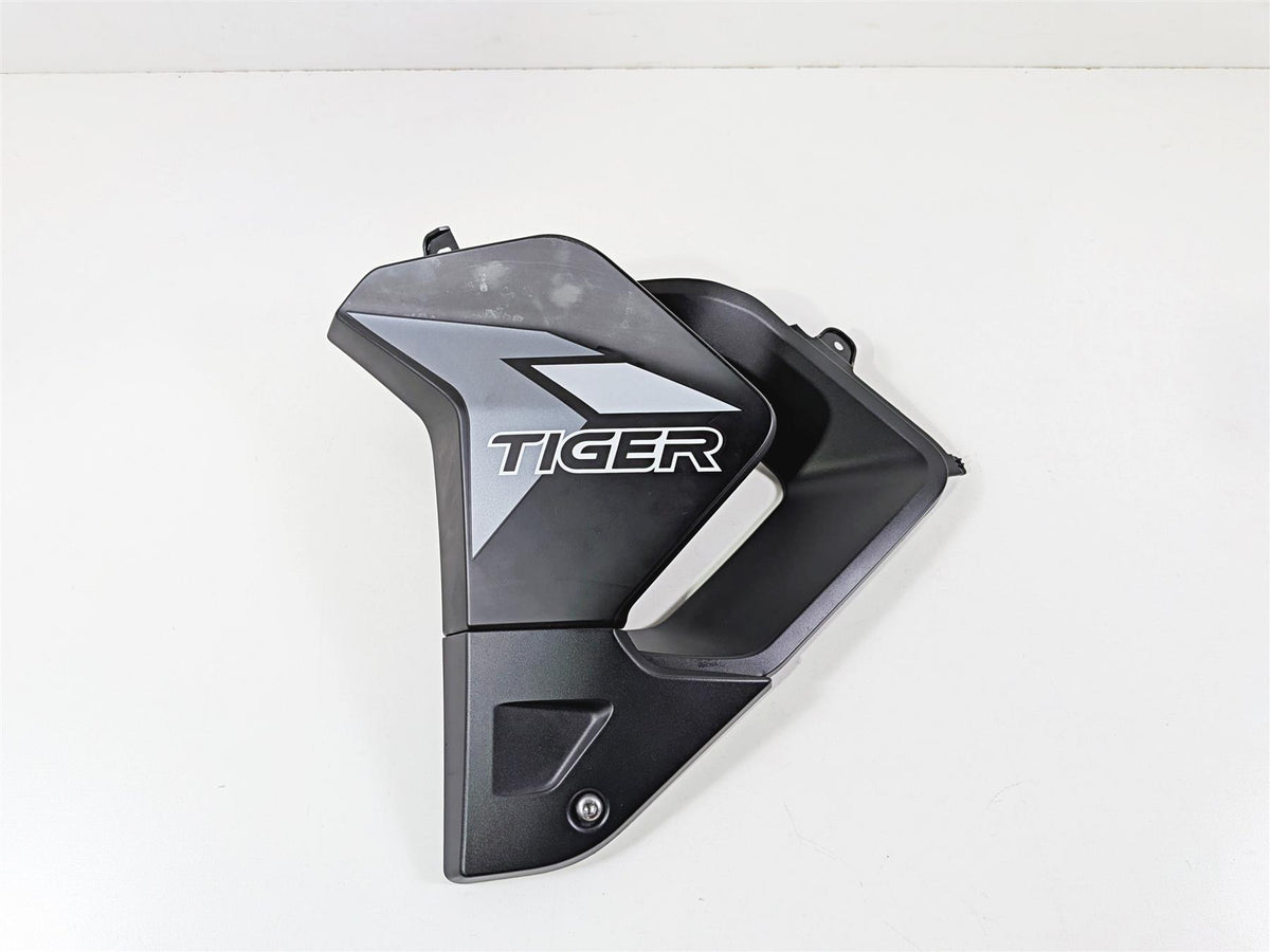 2022 Triumph Tiger 900 GT Pro Left Main Tank Fairing Cover Set T2311821 {{ shop.shopifyCountryName }} - Mototech271
