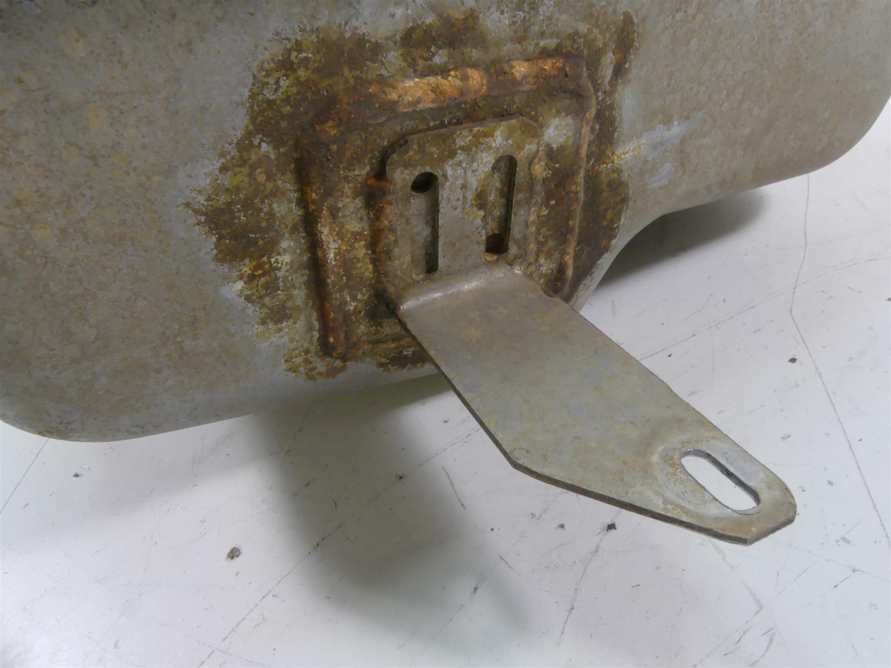 2020 Can-Am Commander 1000R XT Metal Fuel Gas Petrol Tank 709000753 {{ shop.shopifyCountryName }} - Mototech271