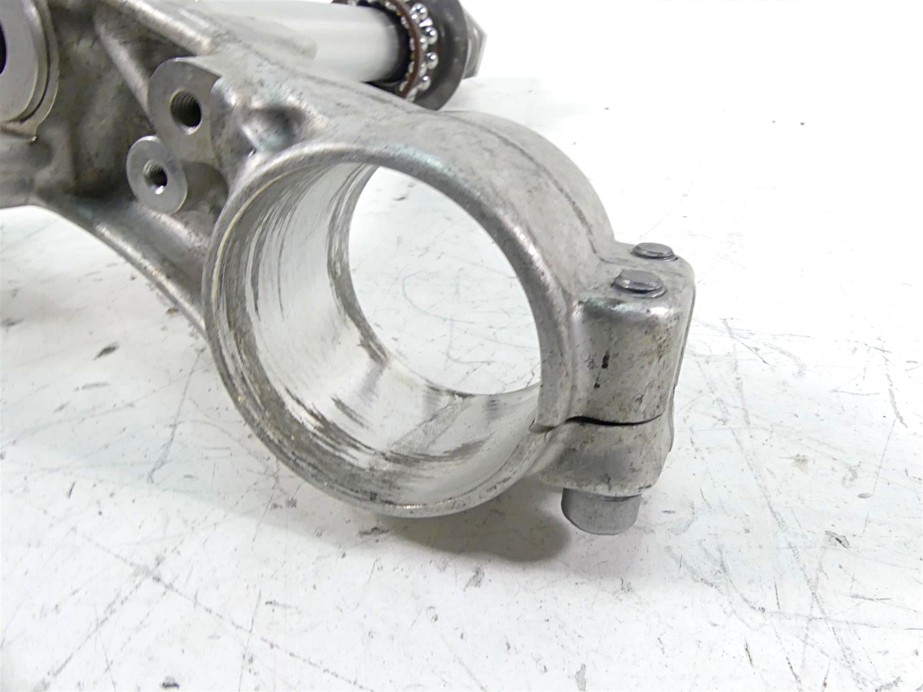2018 BMW S1000RR K46 Straight Lower Triple Tree Steering Clamp 60mm 31428552933 {{ shop.shopifyCountryName }} - Mototech271