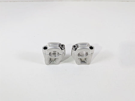 2022 Triumph Tiger 900 GT Pro Handlebar Riser Holder Clamp Set T2040813 {{ shop.shopifyCountryName }} - Mototech271