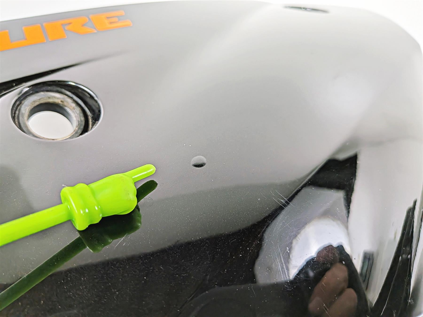 2005 KTM 950 LC8 Adventure Rear Tail Side Cover Fairings 60008041000 60008042000 {{ shop.shopifyCountryName }} - Mototech271