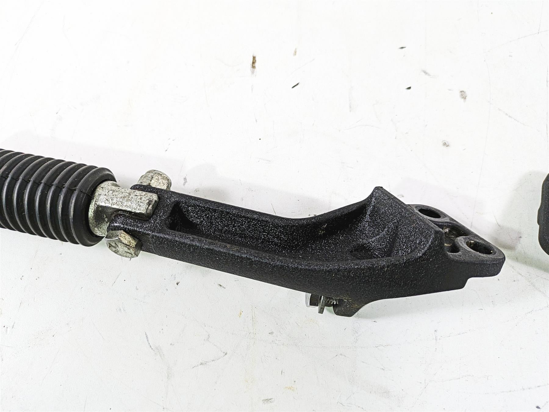 2012 Harley FLD Dyna Switchback Rear Passenger Footpeg Rest Set 49230-06 49224-06A {{ shop.shopifyCountryName }} - Mototech271