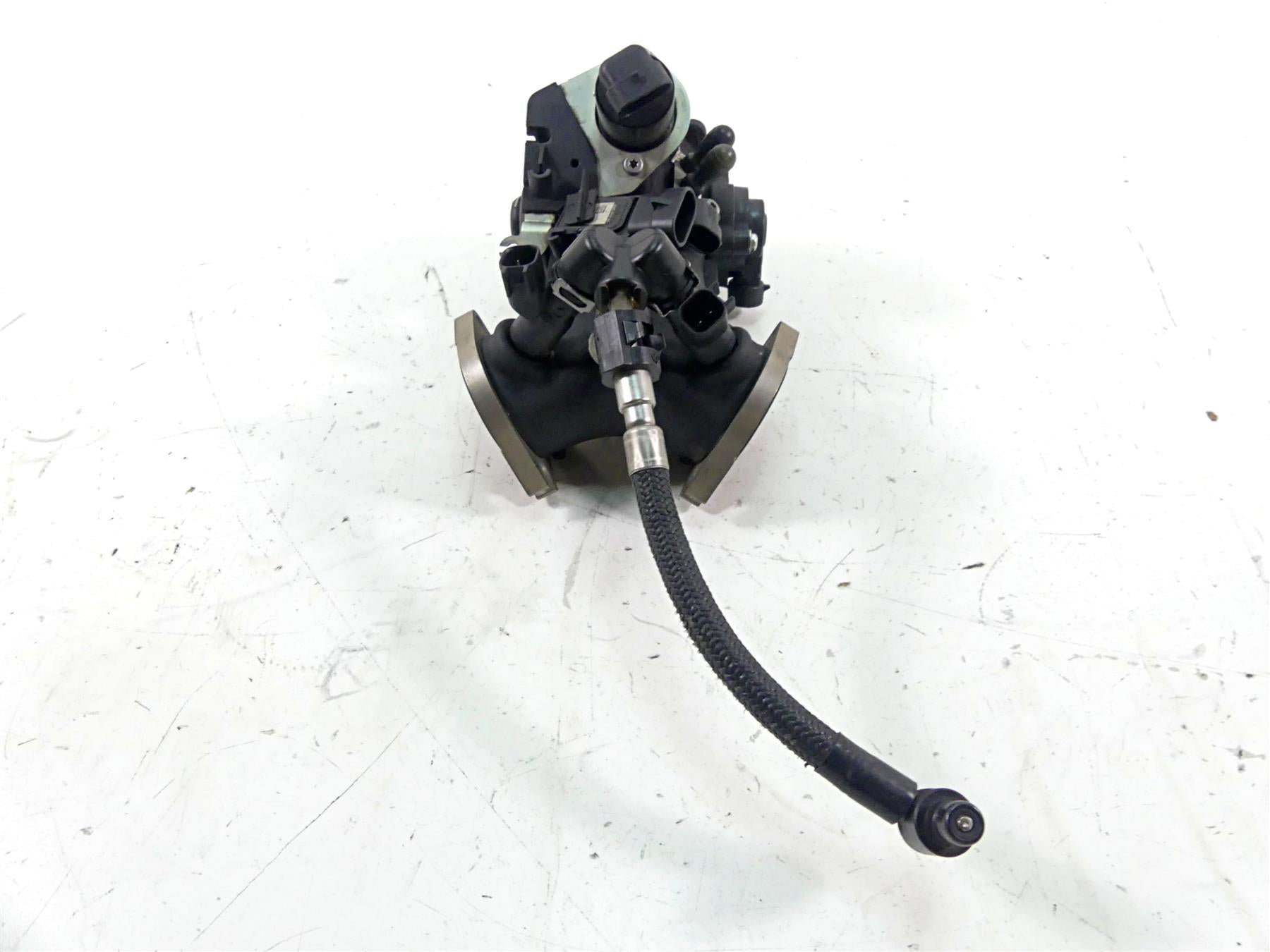 2011 Harley Softail FLSTF Fat Boy Throttle Body Fuel Injection 27708-10A {{ shop.shopifyCountryName }} - Mototech271