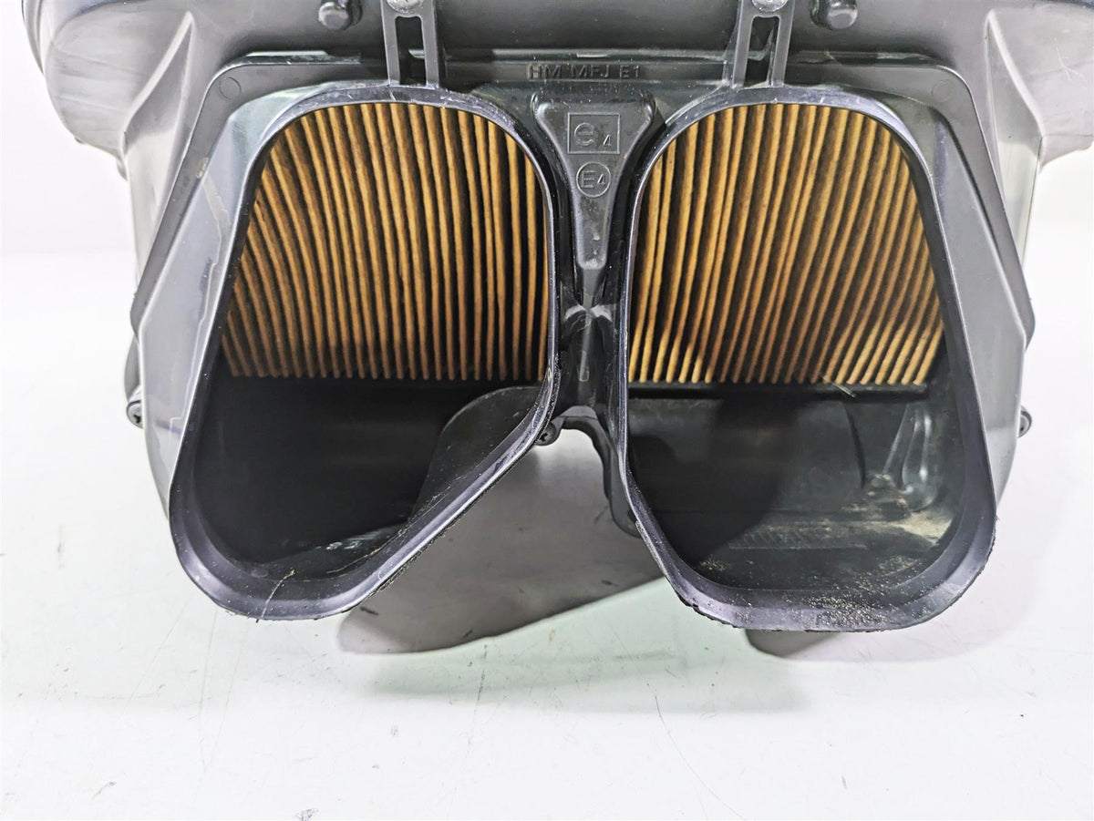 2017 Honda CBR600RR Air Box Cleaner Breather Filter Injector Set 17220-MFJ-D00 {{ shop.shopifyCountryName }} - Mototech271