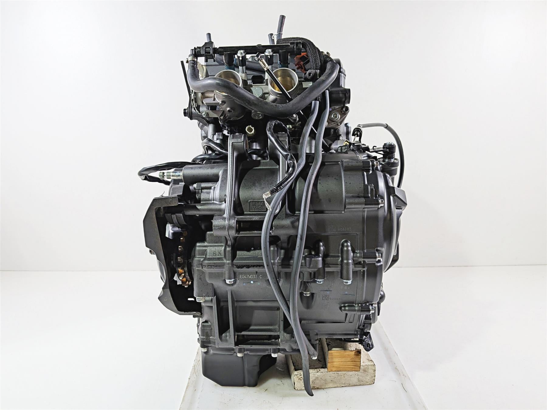 2025 Yamaha YZF R7 Running M418E Engine Motor 2K - Video 1WS-15100-29-00 {{ shop.shopifyCountryName }} - Mototech271